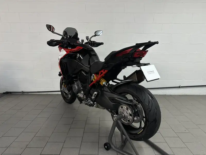 Ducati Multistrada V4 - foto 5