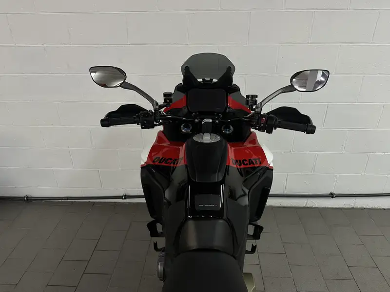 Ducati Multistrada V4 - foto 4