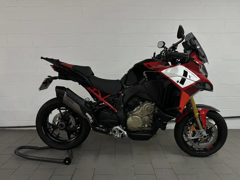 Ducati Multistrada V4 - foto 2