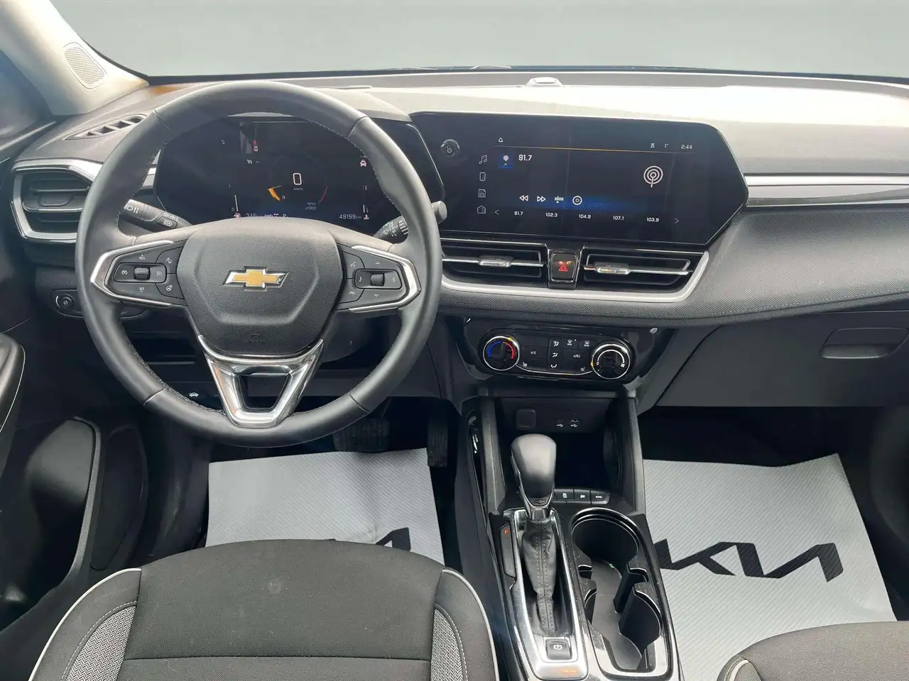 Chevrolet Trailblazer снимка Chevrolet Trailblazer