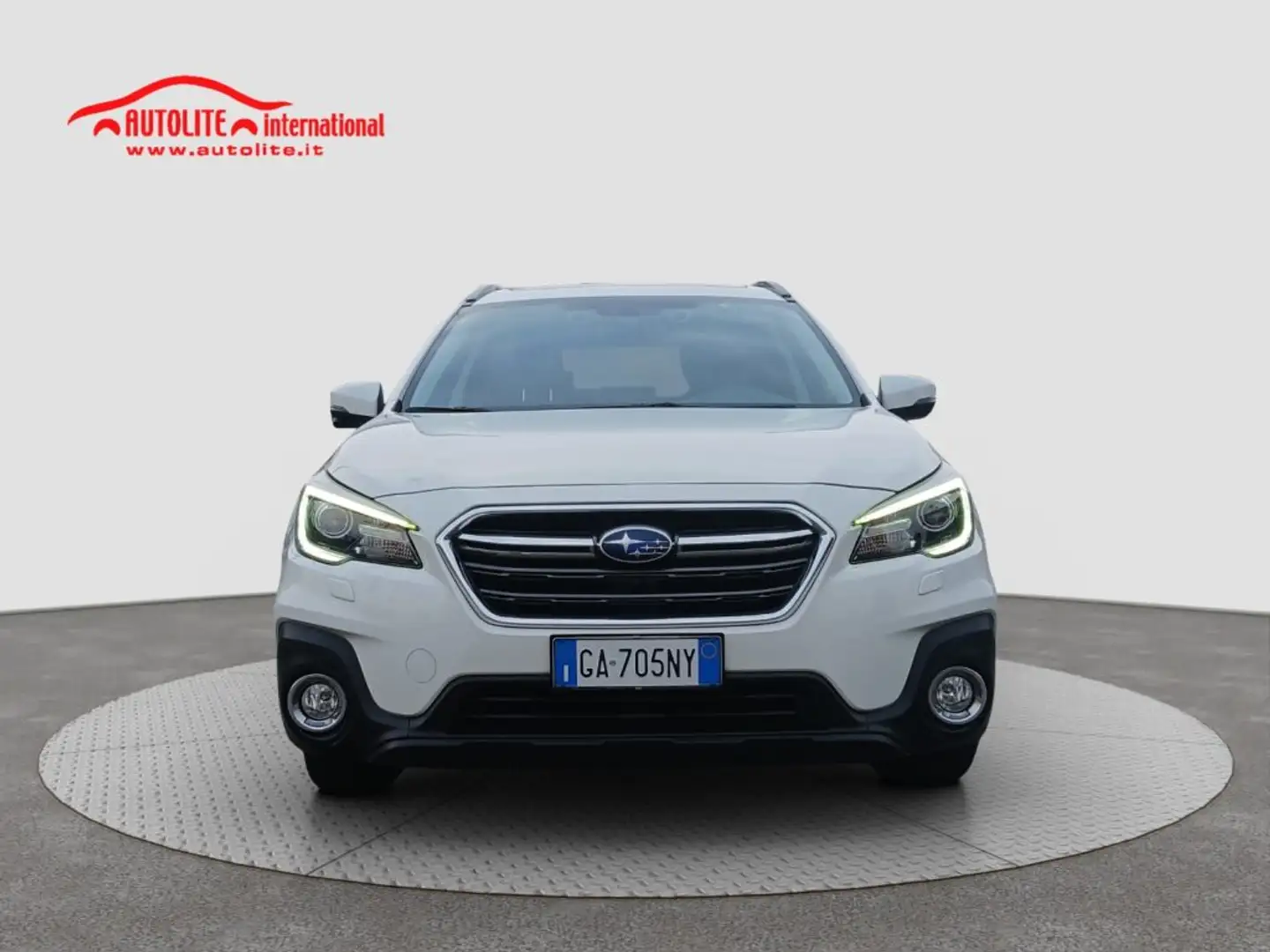 Subaru OUTBACK 2.5i Lineartronic Premium 4WD GPL Blanco - 1