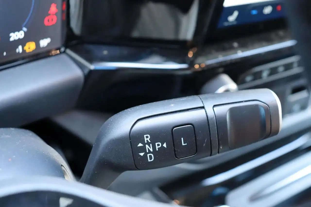 Ford Tourneo Sport 2.5l 340/L1 PHEV AHK, миниатюра 27