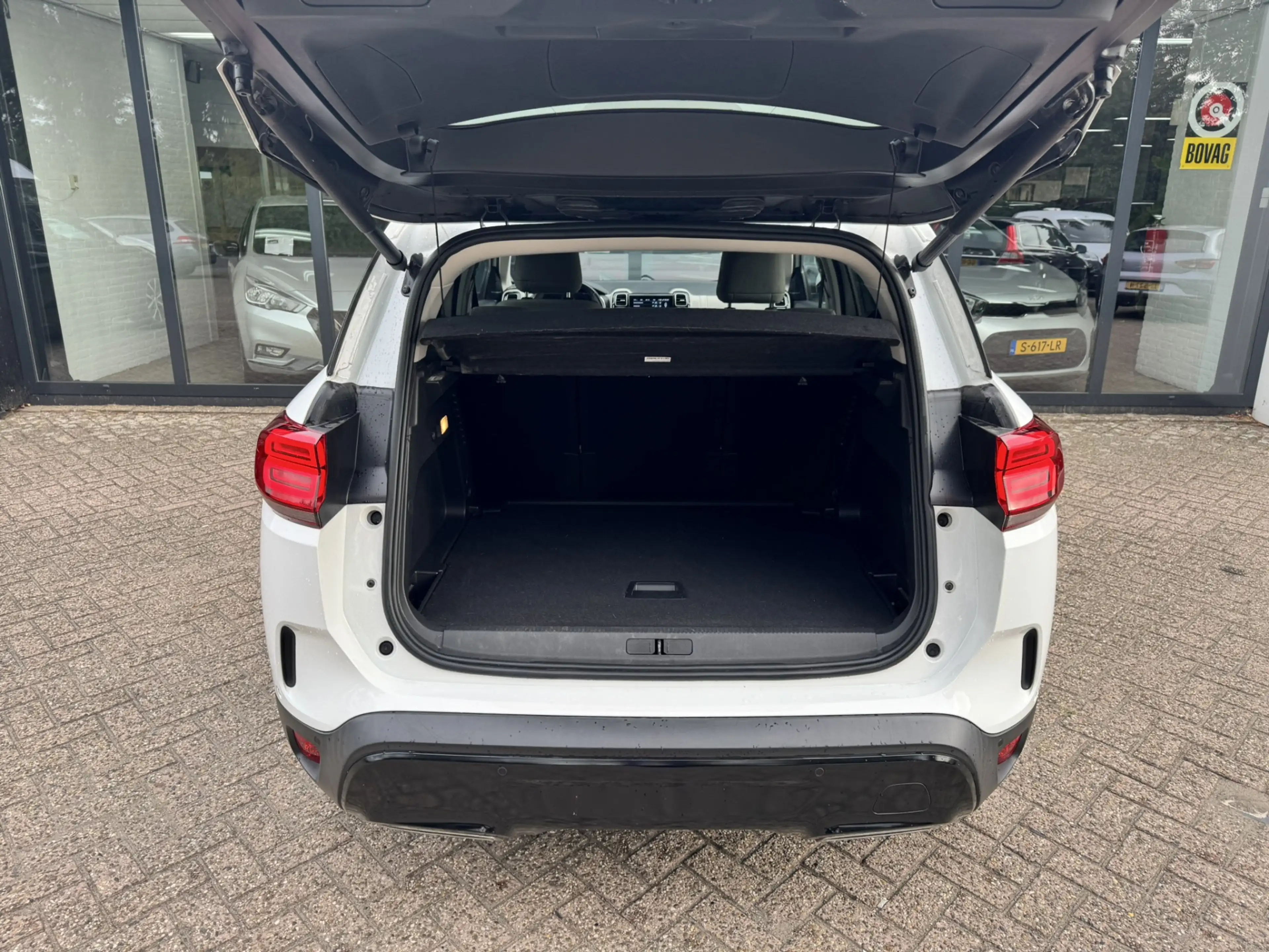 Citroen C5 Aircross 1.5HDI Shine*Navi*Camera*Leder*EXPORT/EX.BPM* — photo 13