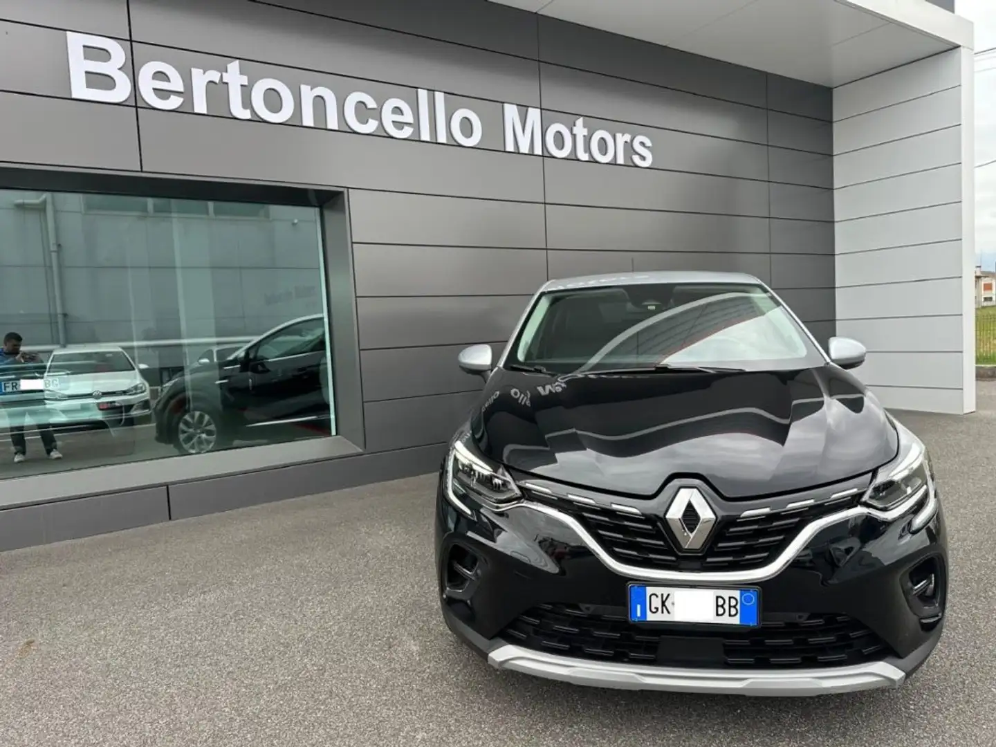 Renault Captur 1.6 Full Hybrid E-Tech 145CV Intens LED-CAMERA-NAV Nero - 2