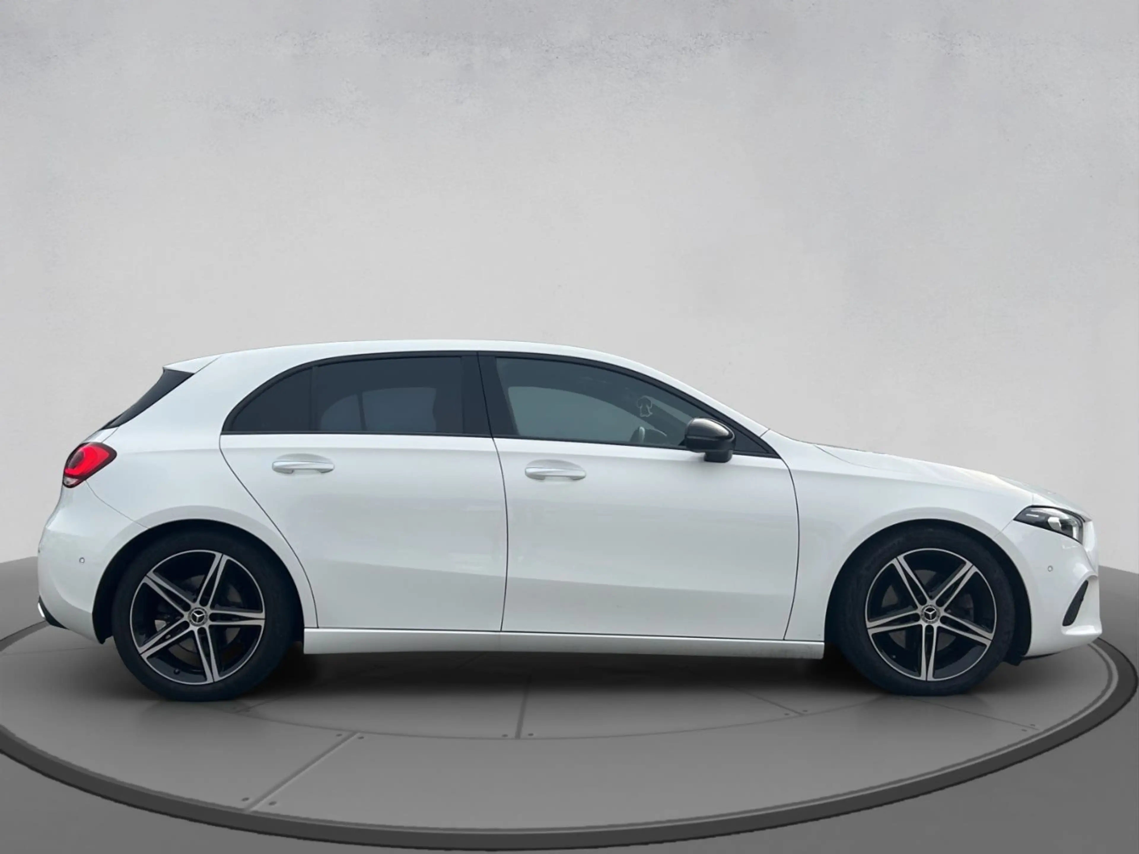 Mercedes-Benz A 220 d 4MATIC Kompaktlimousine Progressive Shz — photo 6