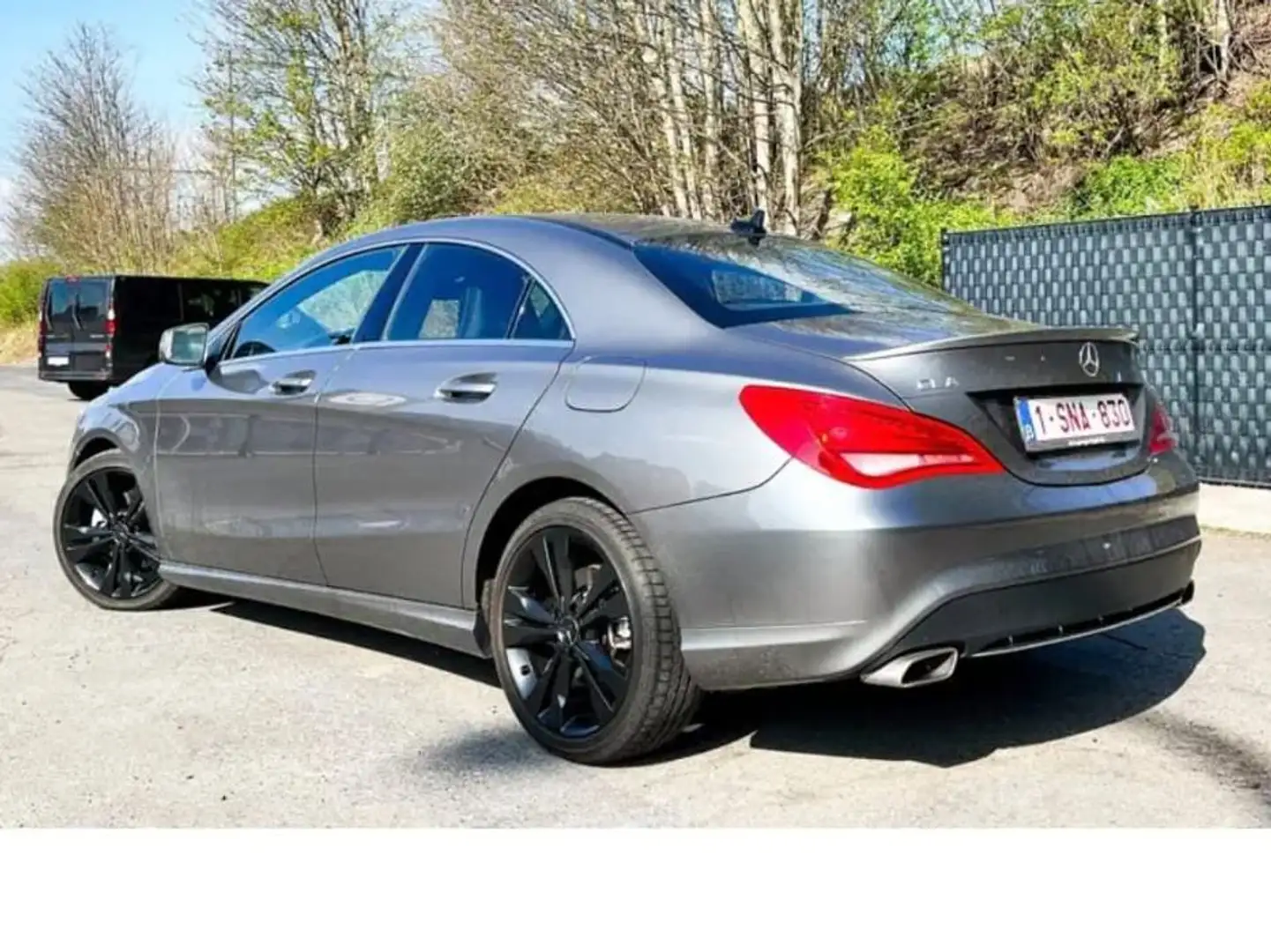 Mercedes-Benz CLA 180 CLA 180 Edition 1 Šedá - 1