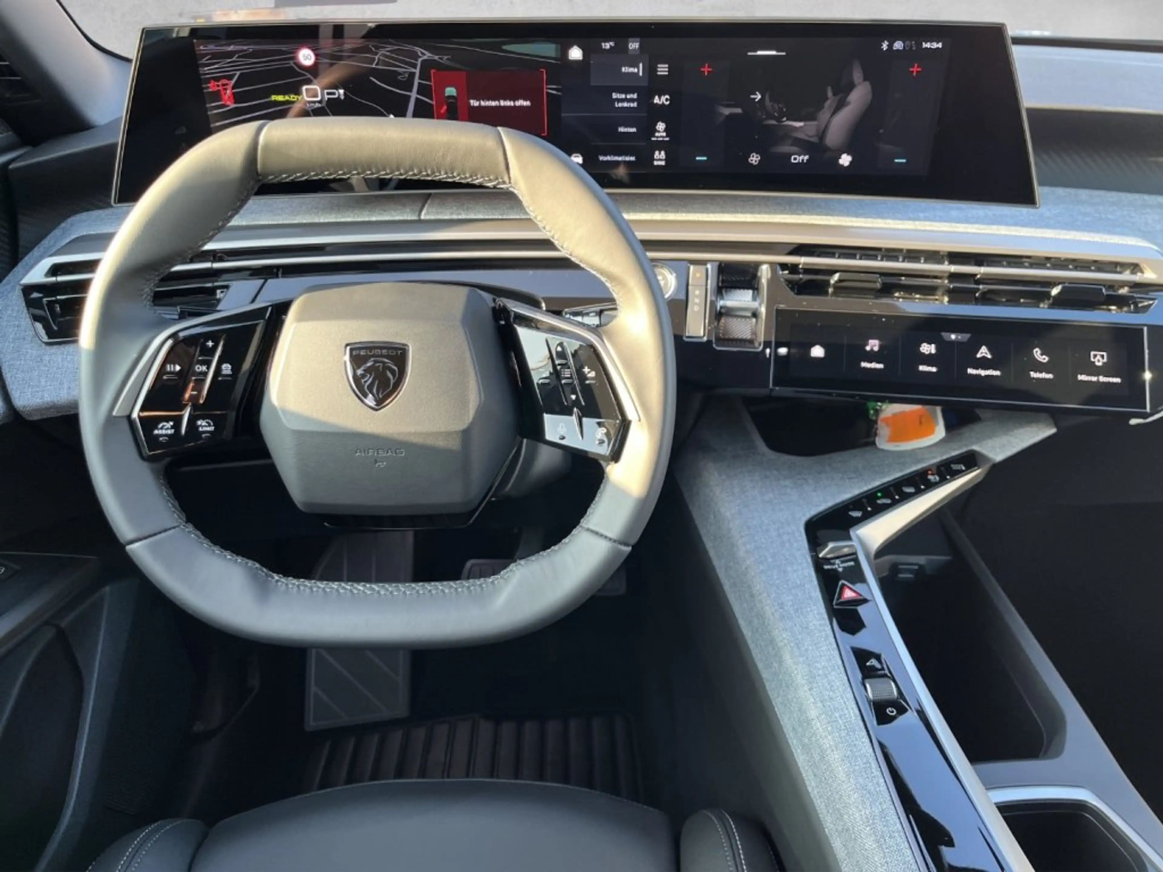 Peugeot 5008 Allure Elektro 210 73 kWh — photo 14