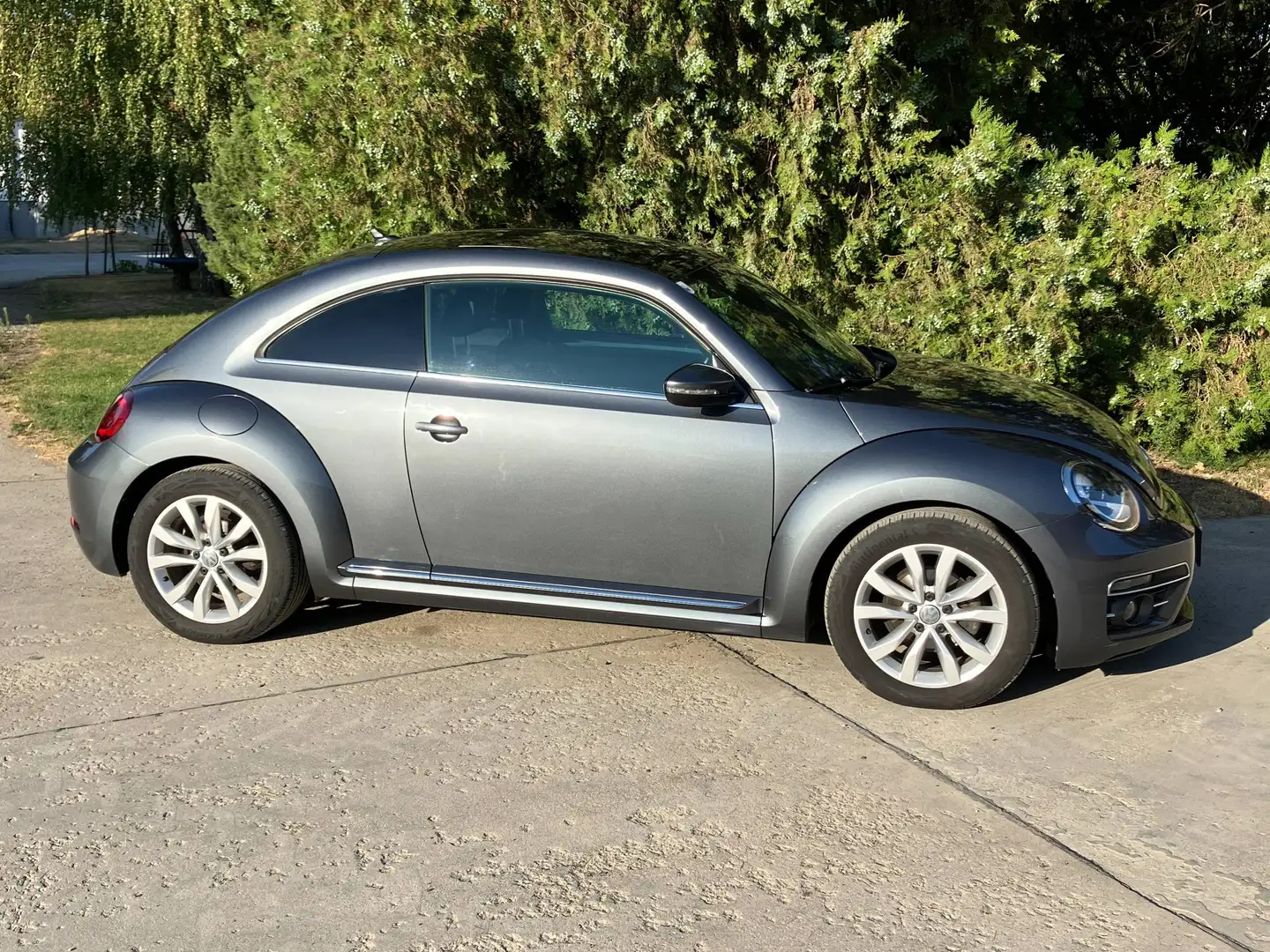 Volkswagen Beetle Beetle 2,0 TDI BMT Comfortline DSG Comfortline Grau - 2