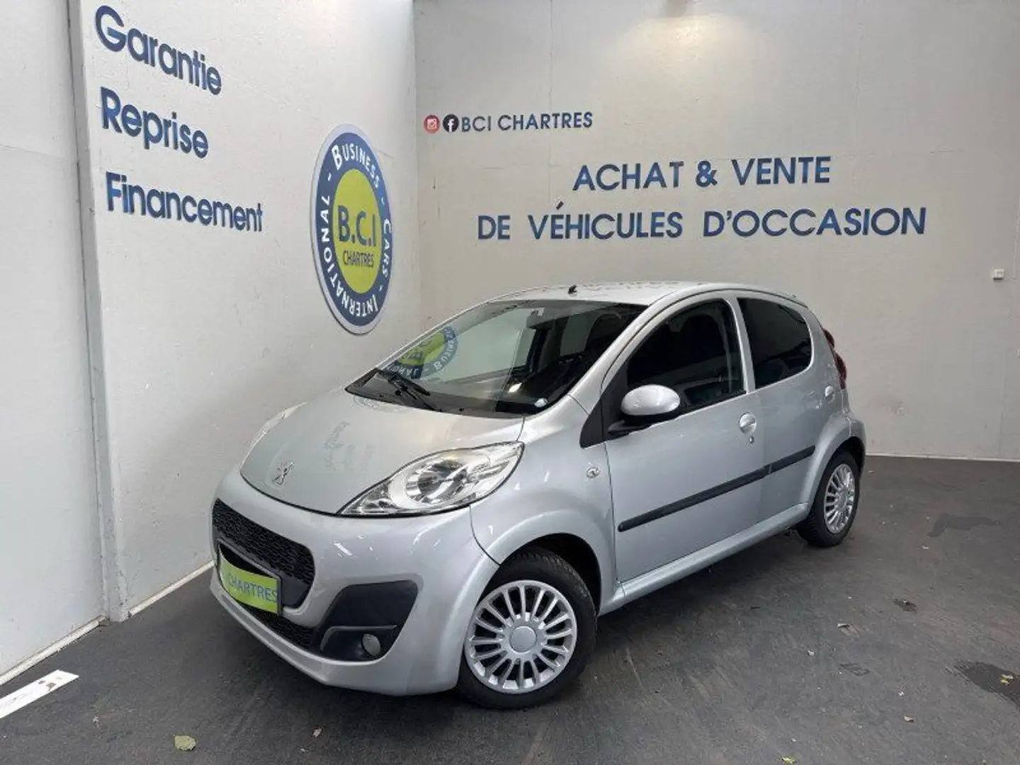 Peugeot 107 1.0 12V ACTIVE 5P Gris - 1