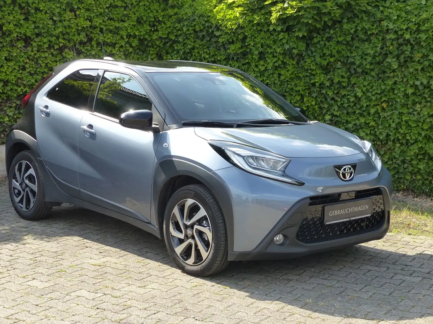 Toyota Aygo X X - 2