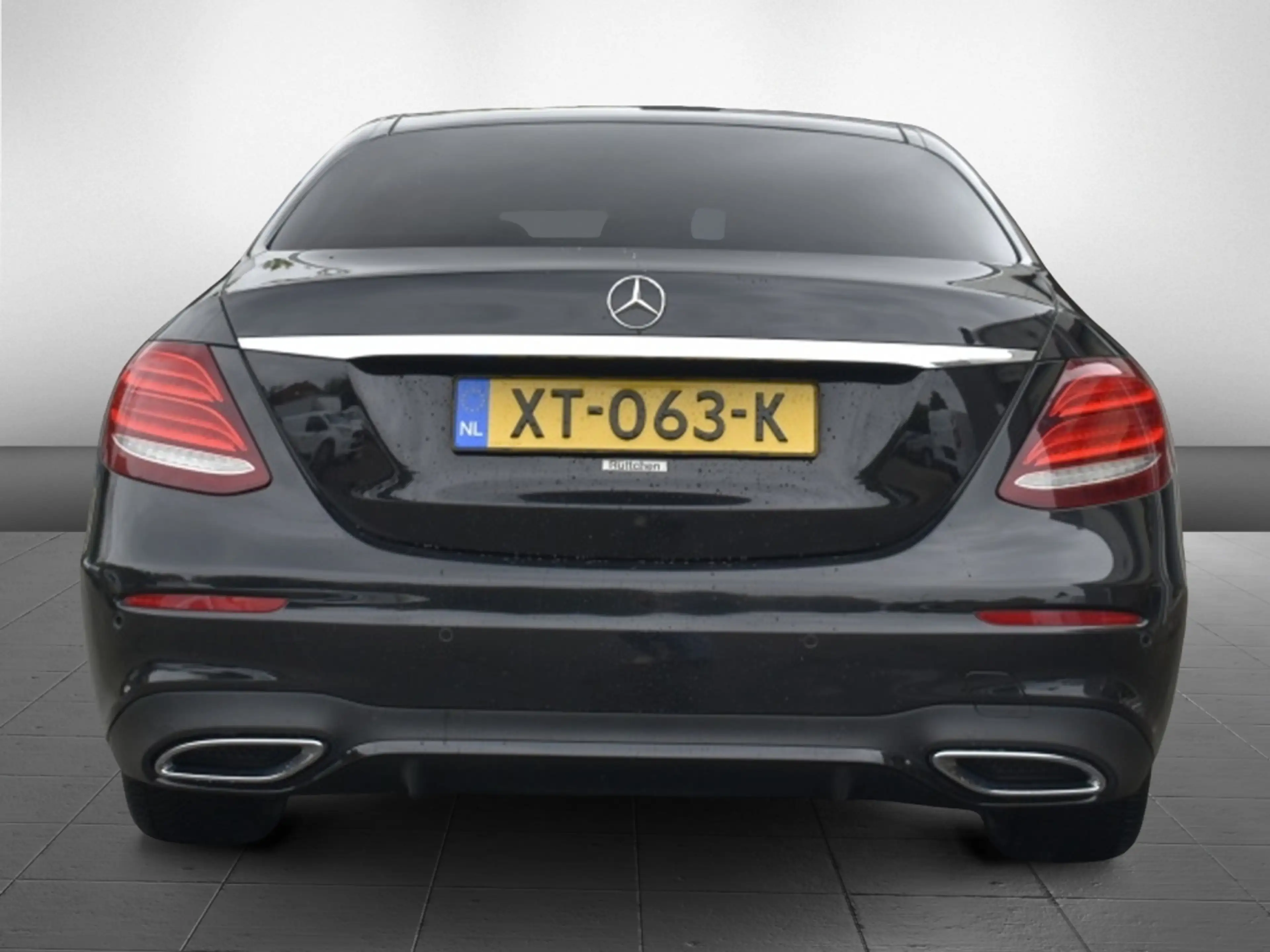 Mercedes-Benz E 220 d BnsSolAMG+UpEd — photo 6