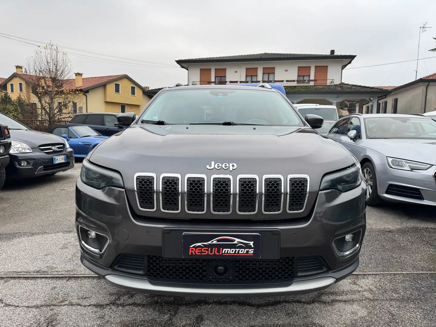Jeep Cherokee Cherokee V 2018 2.2 mjt Limited 4wd active drive Gris - 2