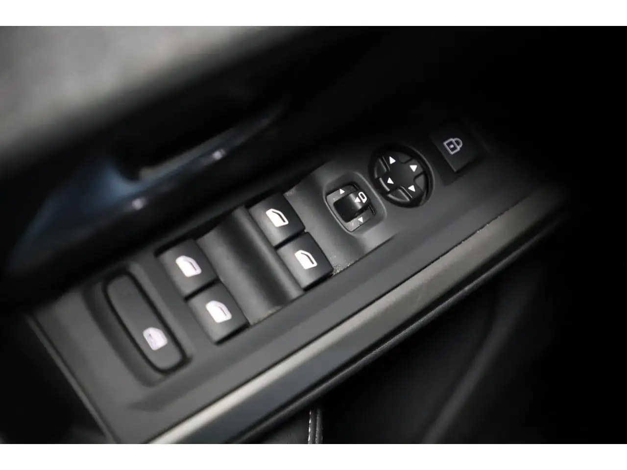 Peugeot 3008 3008 — photo 40