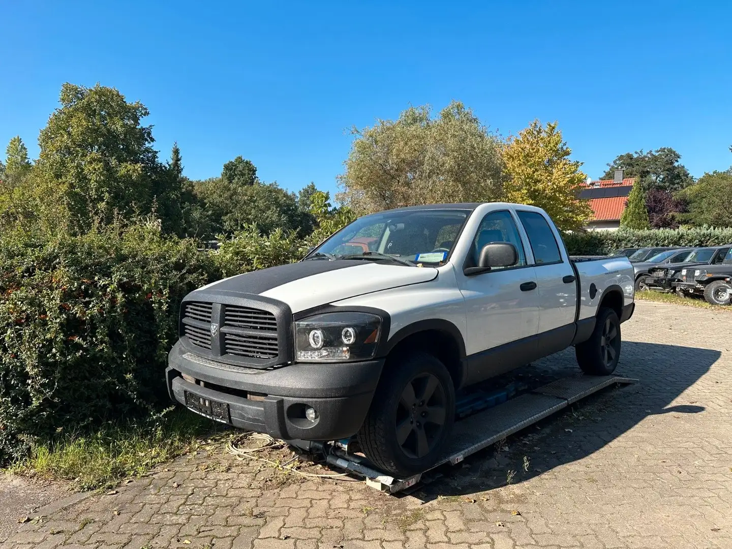Dodge RAM Dodge RAM 1500 Quad Cab 4,7 Magnum Weiß - 1