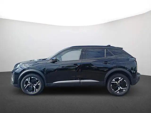 Peugeot 2008 view 5