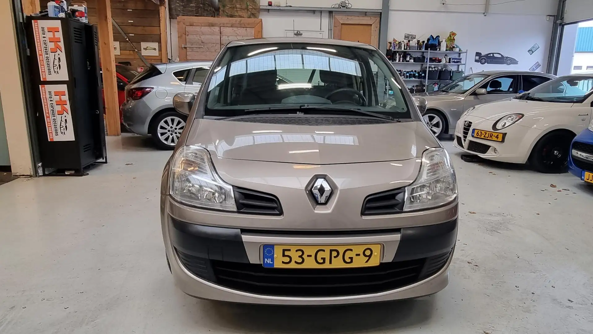 Renault Grand Modus 1.2-16V Expression Airco, Panoramadak, NAP, Cruise Béžová - 2