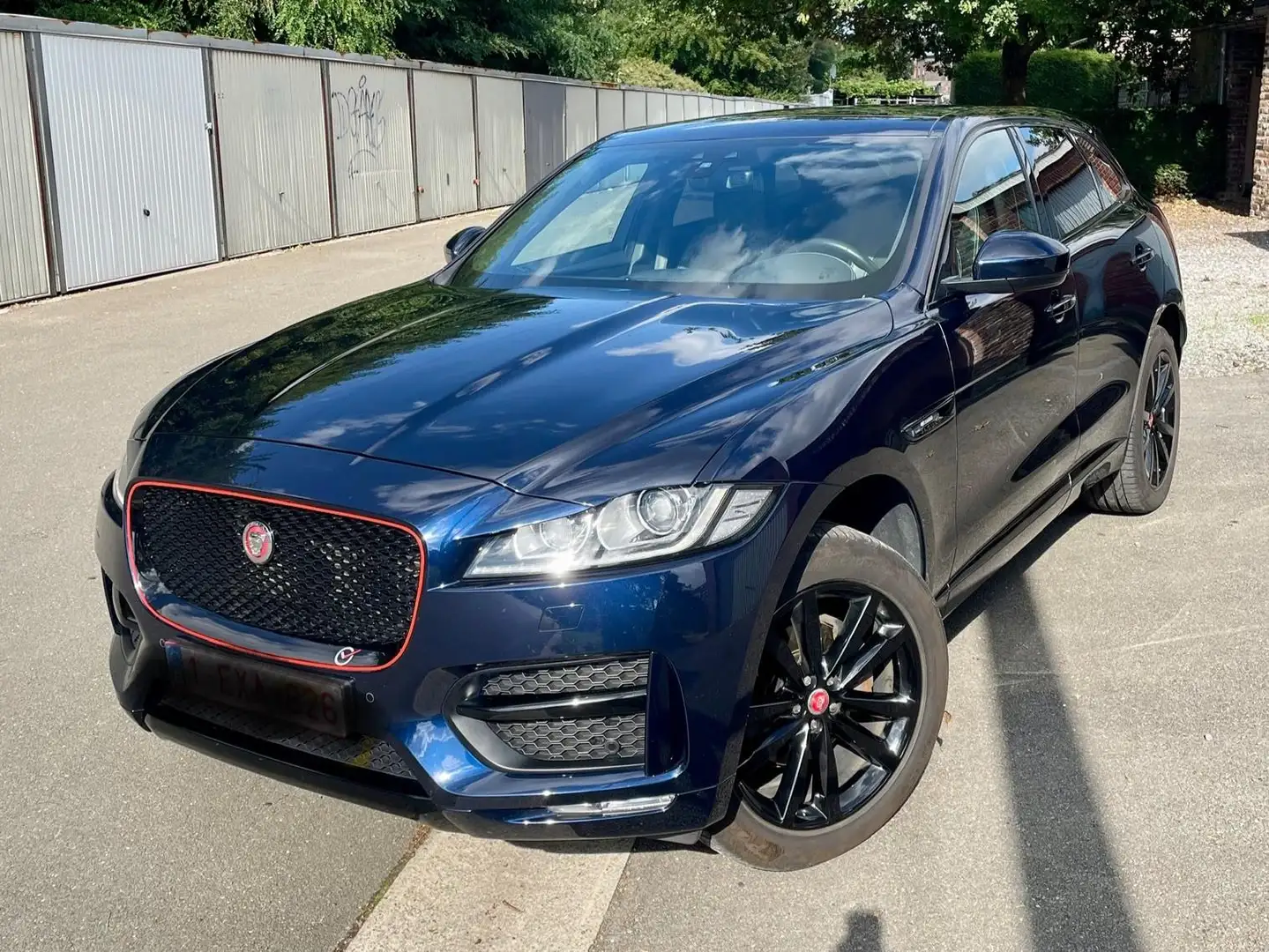 Jaguar F-Pace F-Pace 2.0 D AWD R-Sport (EU6.2) Blauw - 2