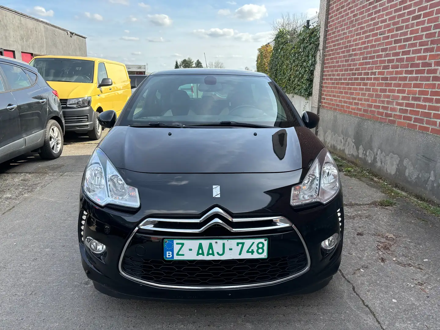 Citroen DS3 1.6 VTi So Chic Noir - 1