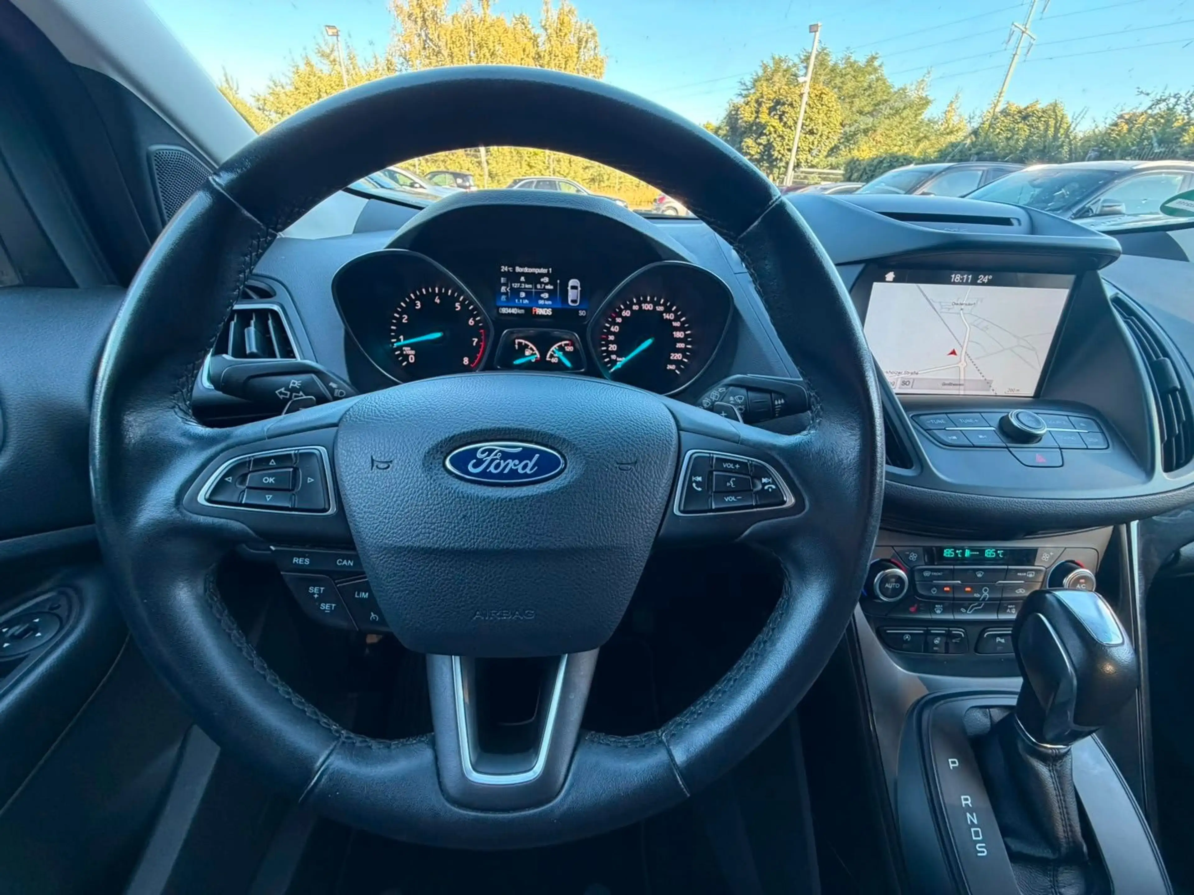 Ford Kuga Titanium Tempomat Navigation — photo 9