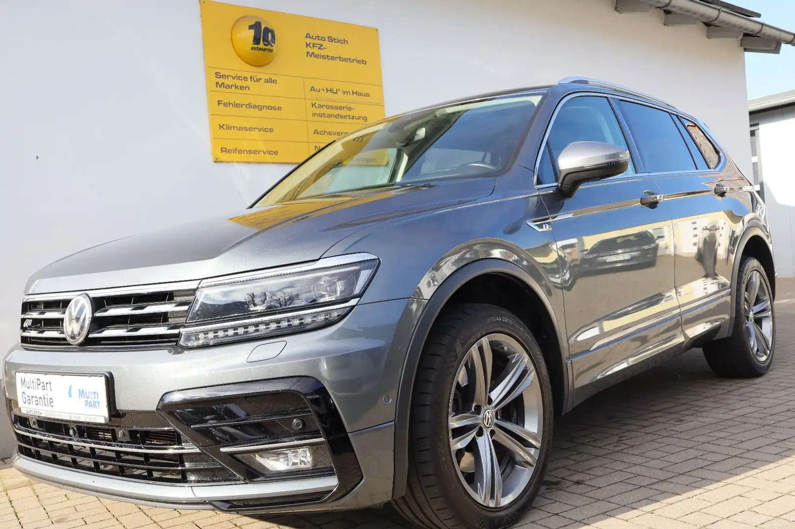 Volkswagen Tiguan Allspace Highline R-Line 4Motion AHK/360° Grau - 2