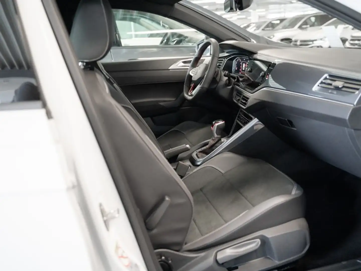 Volkswagen T-Cross "R-LINE" 1.0 TSI 7-Gang-DSG Blanc - 2