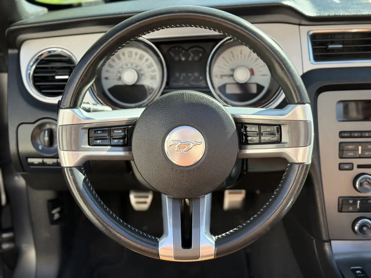 Ford Mustang снимка Ford Mustang