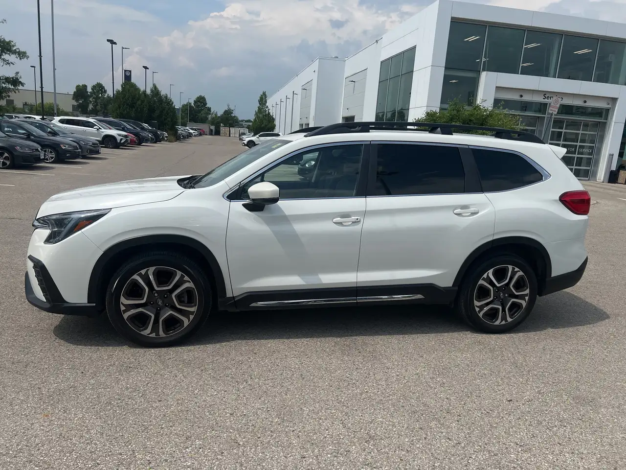 Subaru Ascent photo Subaru Ascent