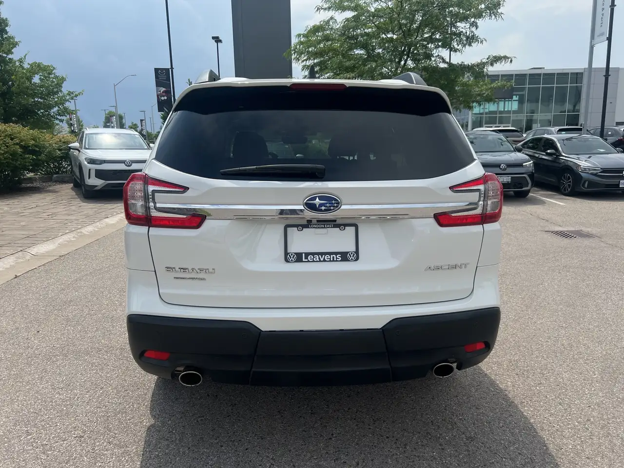 Subaru Ascent photo Subaru Ascent