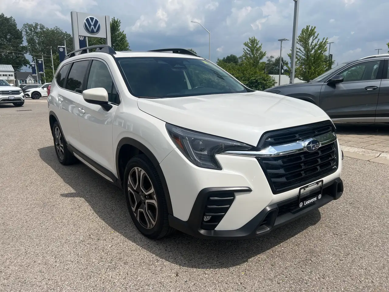 Subaru Ascent photo Subaru Ascent