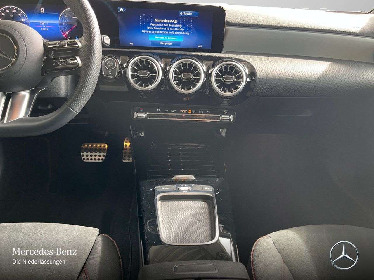 Mercedes-Benz A 220