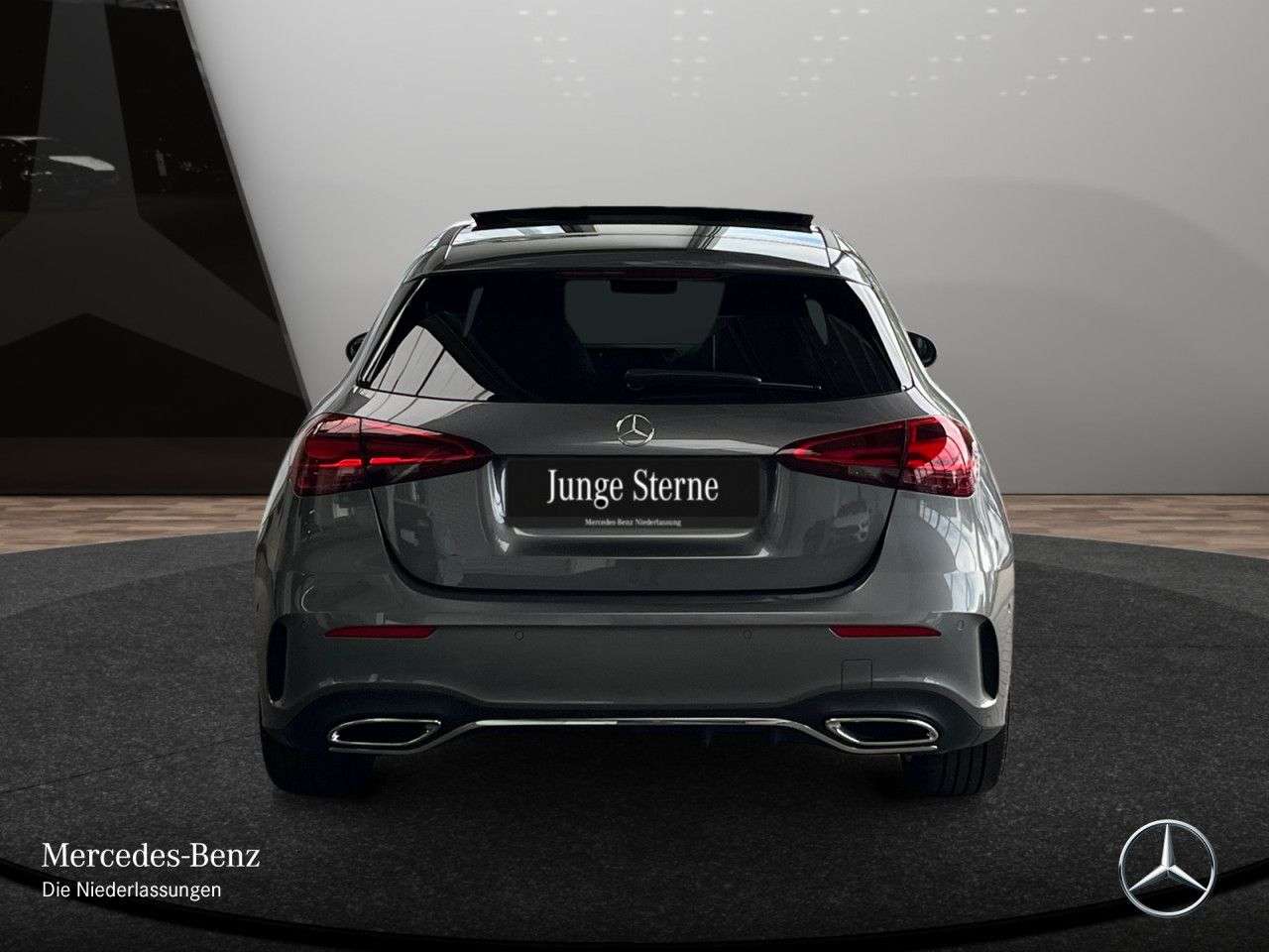 Mercedes-Benz A 220