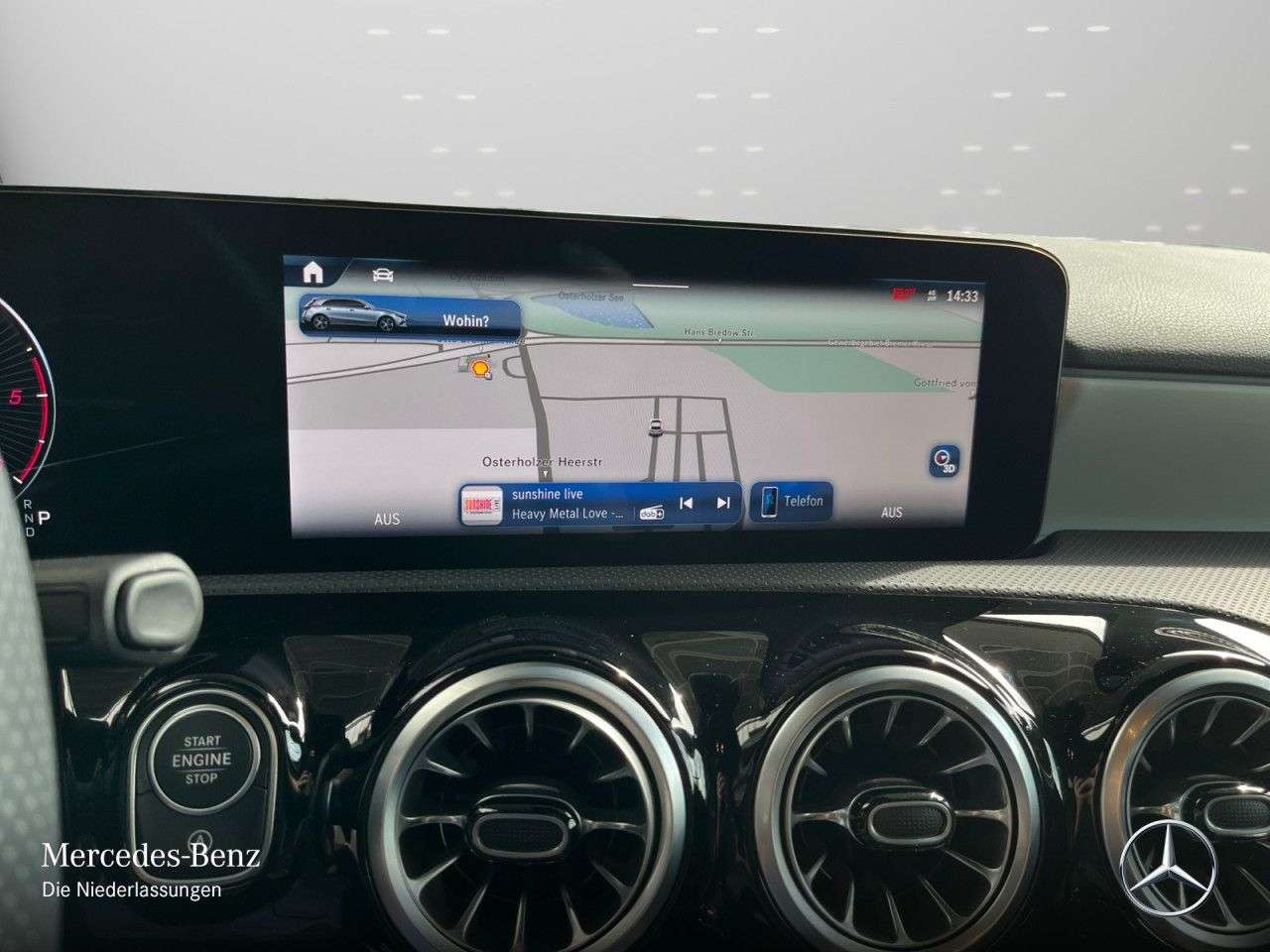 Mercedes-Benz A 220