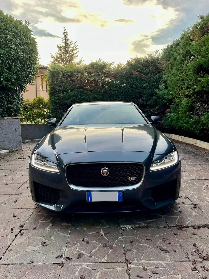 Jaguar XF 3.0 V6 S 380cv - 2