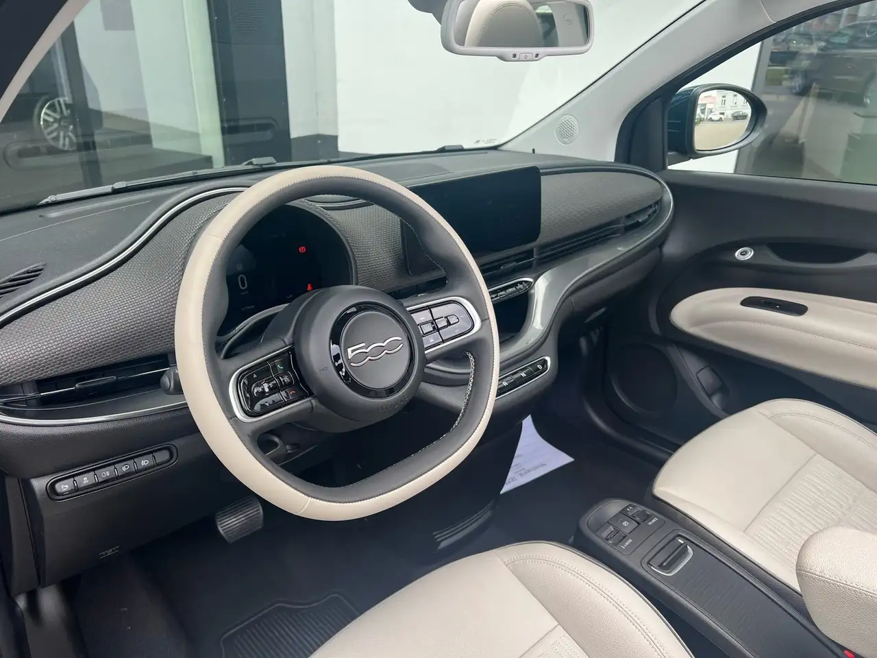 Fiat 500e La Prima by Bocelli ACC 360°PDC RFK JBL 8