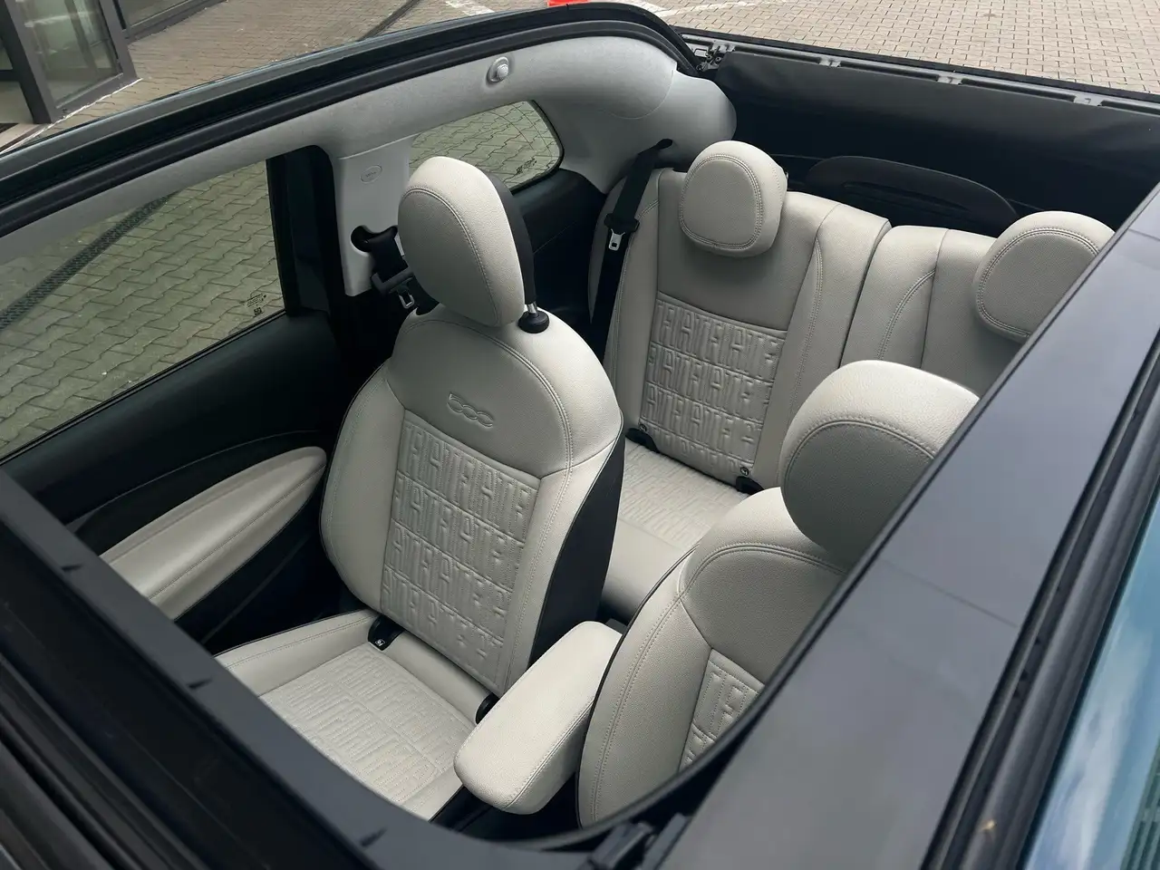Fiat 500e La Prima by Bocelli ACC 360°PDC RFK JBL 3