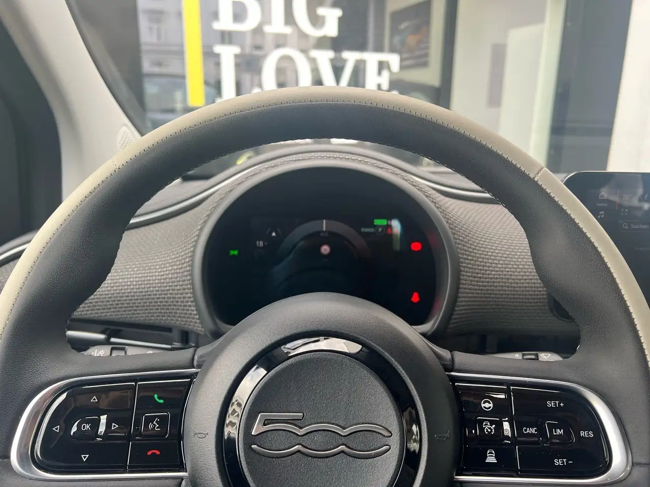 Fiat 500e La Prima by Bocelli ACC 360°PDC RFK JBL 16