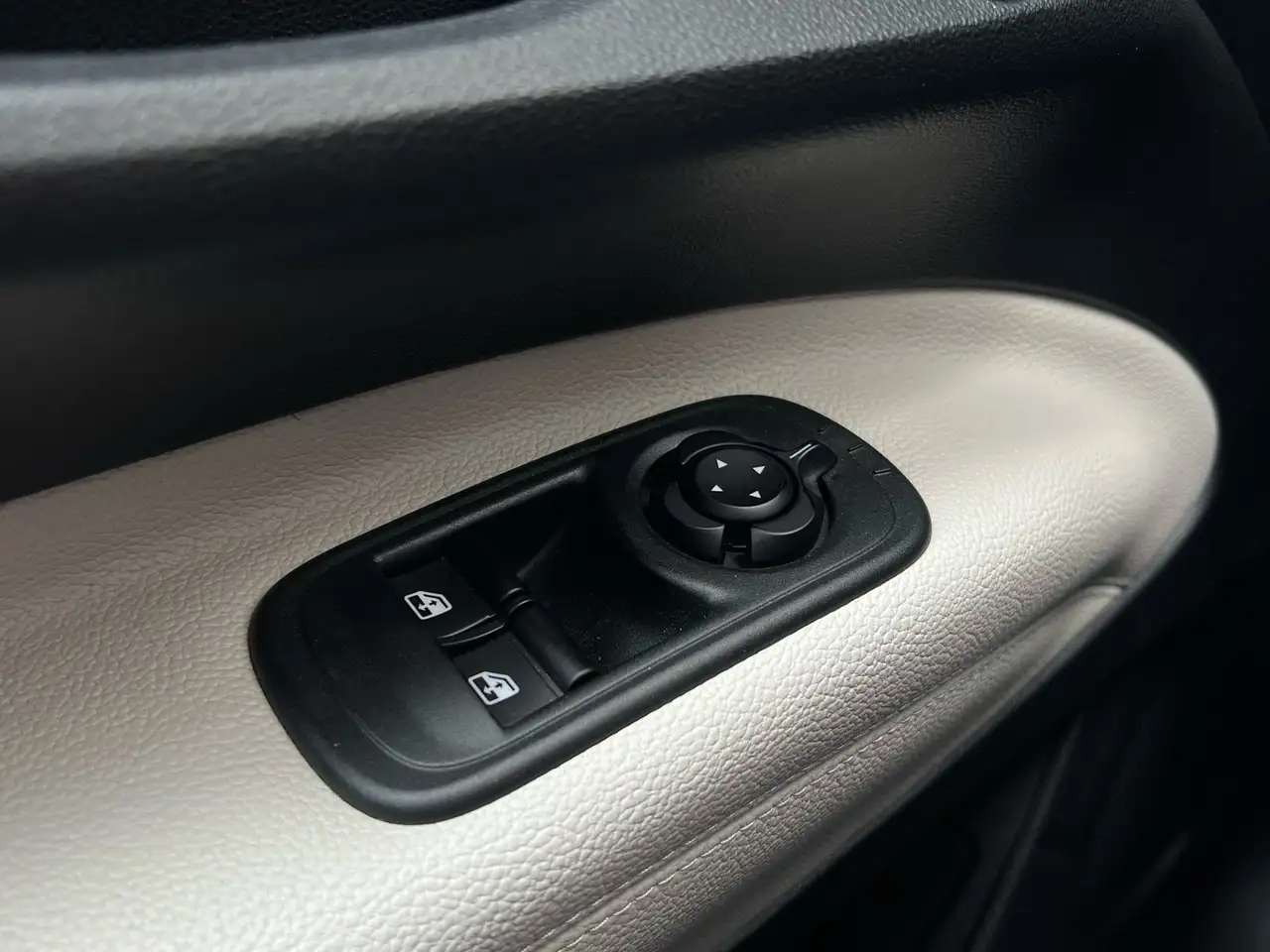 Fiat 500e La Prima by Bocelli ACC 360°PDC RFK JBL 19
