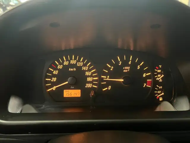 Opel Agila view 16