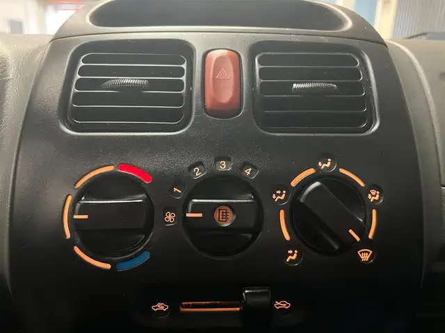 Opel Agila view 18