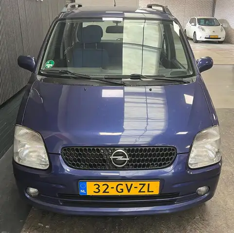 Opel Agila view 5