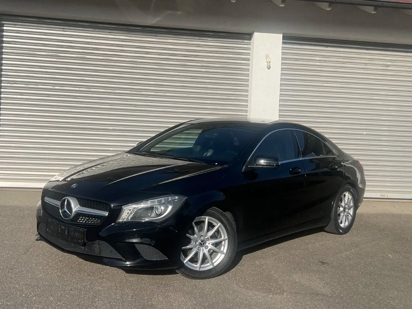 Mercedes-Benz CLA 200 *Lim.*Leder*Navi*Xeno*Alu*F 1 Schalt*Pdc Negro - 1