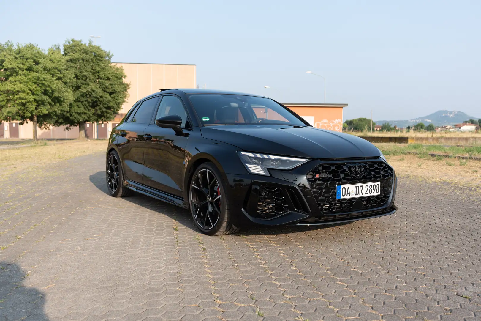 Audi RS3 Sportback 2.5 tfsi quattro s-tronic Nero - 2