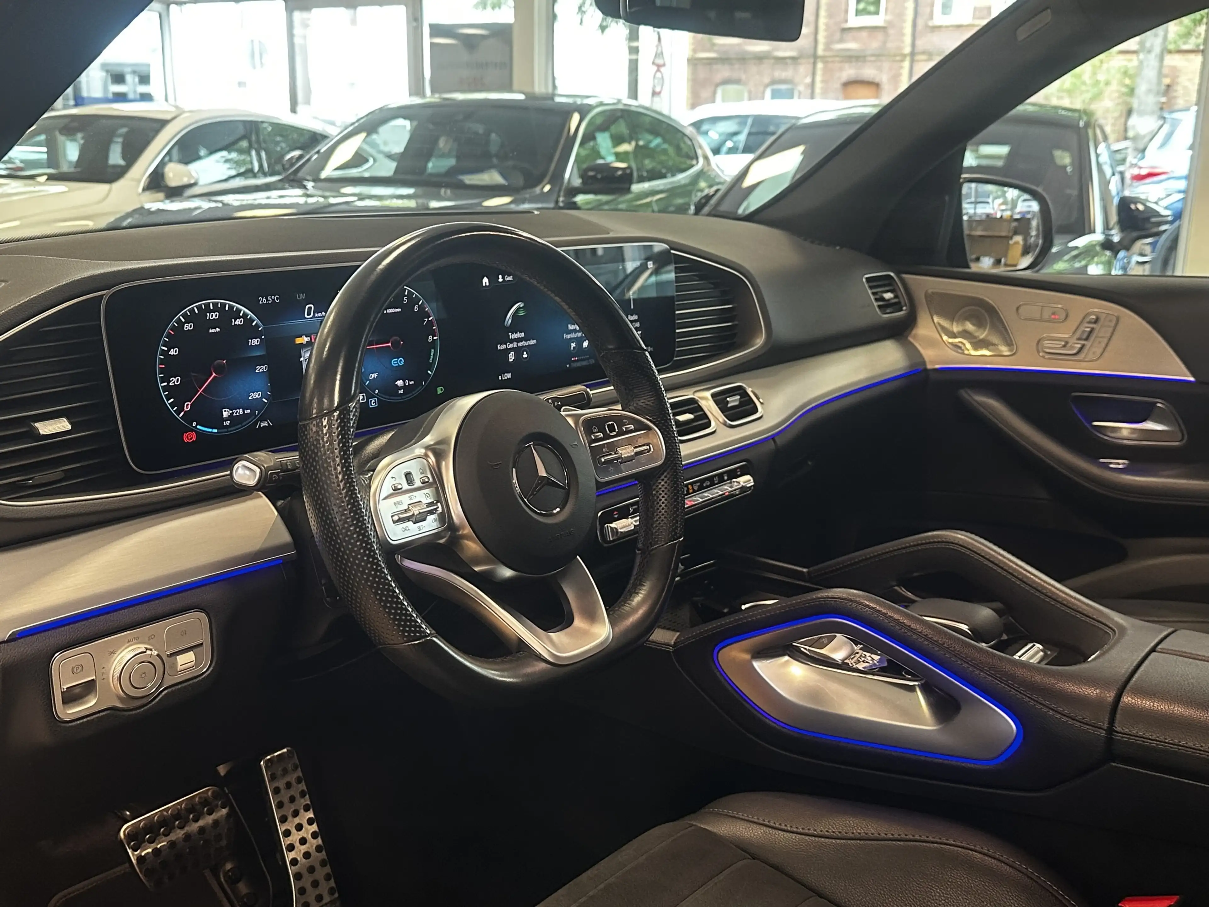 Mercedes-Benz GLE 350 AMG*4Matic*Airmatic*Burmester*AHK*1hand — photo 11