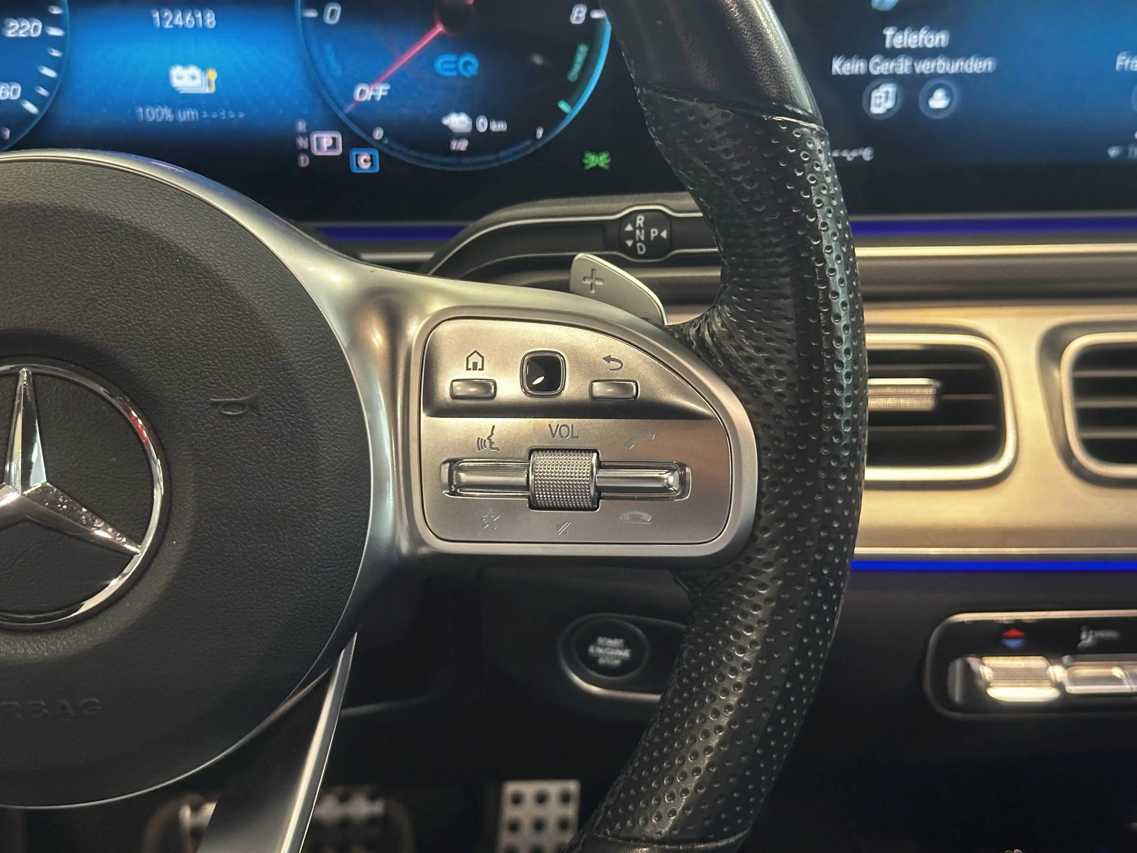 Mercedes-Benz GLE 350 AMG*4Matic*Airmatic*Burmester*AHK*1hand — photo 14