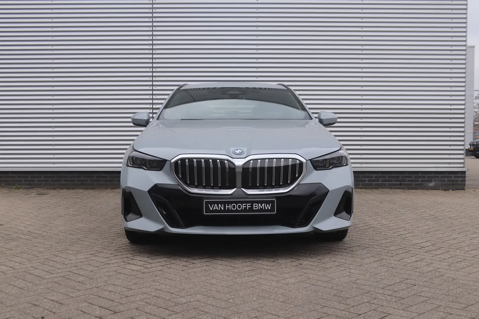 BMW 530 5 Serie Touring 530e M Sport Automaat / Trekhaak / Grijs - 2