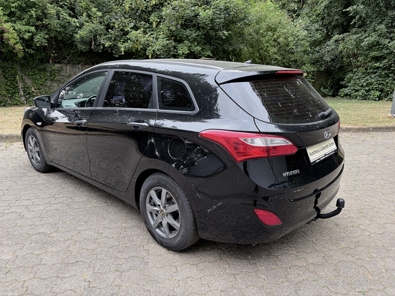 Hyundai i30 i30cw 1.4 Classic — photo 4