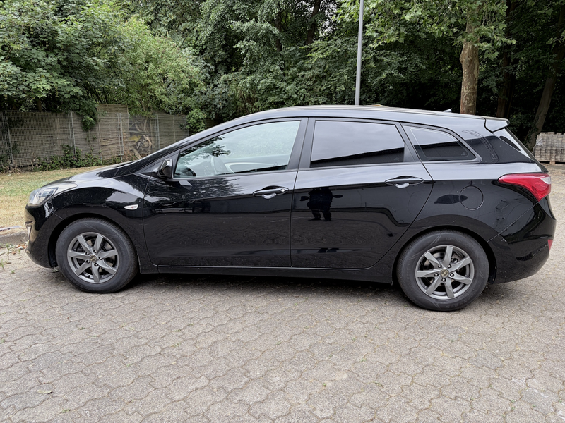 Hyundai i30 i30cw 1.4 Classic — photo 6