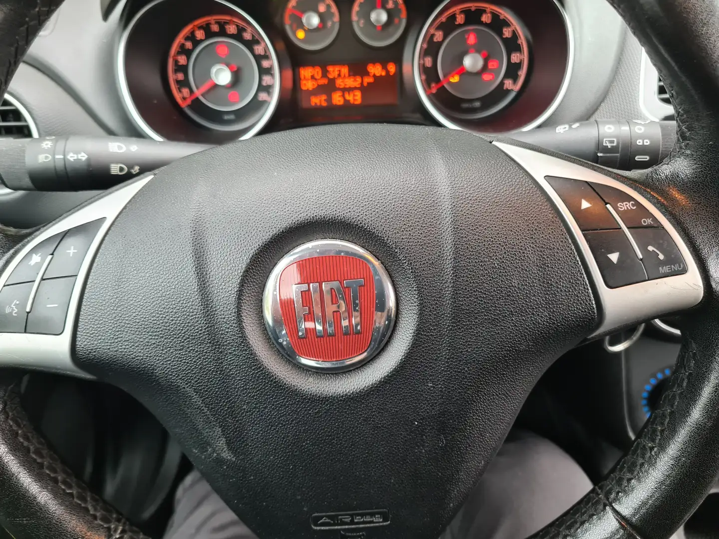 Fiat Punto 0.9 TwinAir Street 2750euro Szary - 2