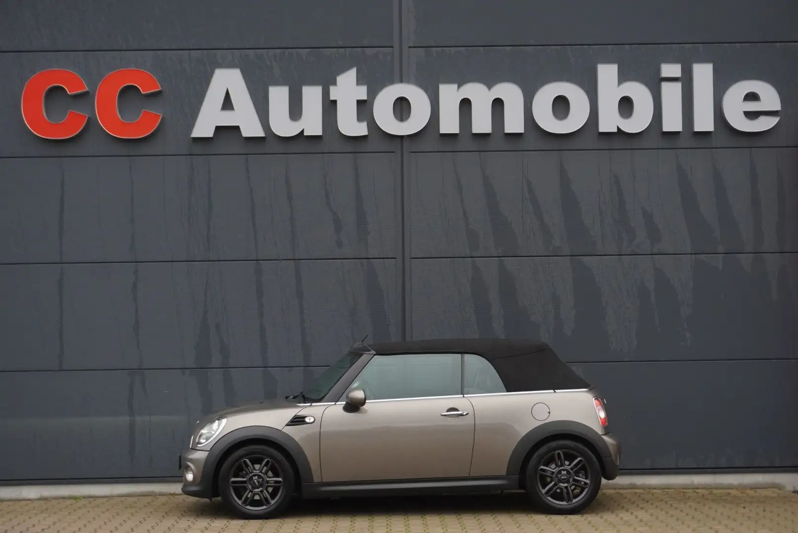 MINI Cooper Cabrio Wired/LederLounge/Navi/Xenon/PDC/ Grau - 1
