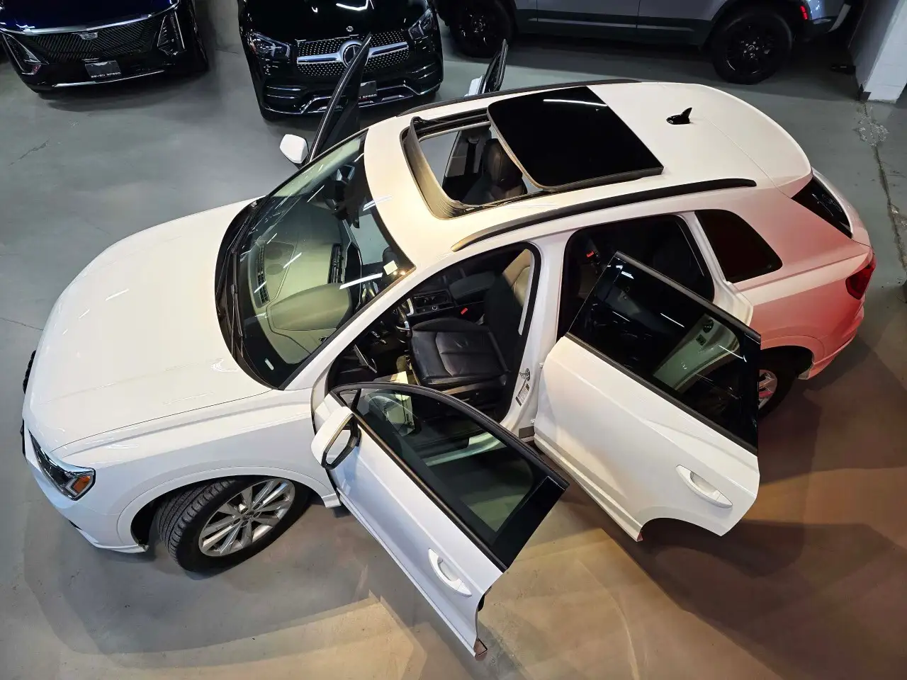 Audi Q3 снимка Audi Q3